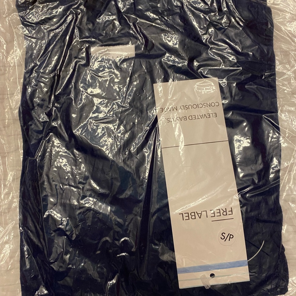 Free Label Lana Tank - Picture 8 of 12